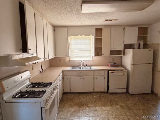 3038 Barksdale Street