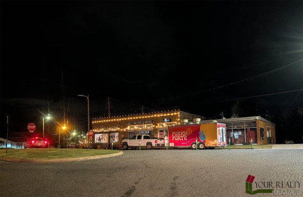 423 Mobile Street