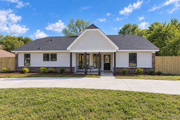 2325 Edinburgh Drive