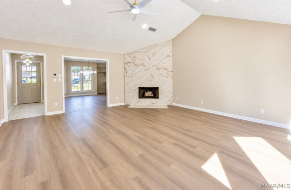 2325 Edinburgh Drive