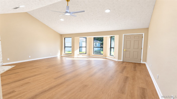 2325 Edinburgh Drive