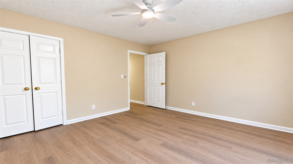2325 Edinburgh Drive