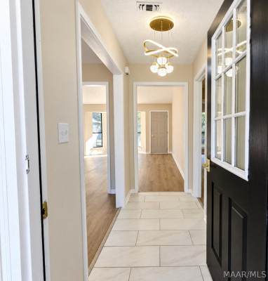 2325 Edinburgh Drive