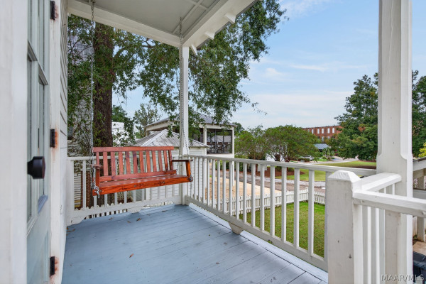 24 BOARDWALK .
