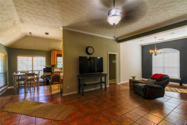 3761 Freeman Court