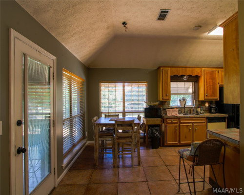 3761 Freeman Court