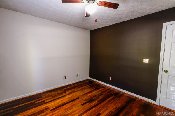 3761 Freeman Court