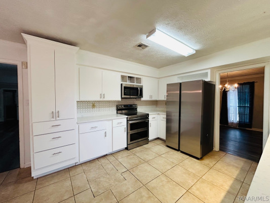 535 SEMINOLE Drive