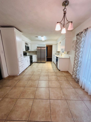 535 SEMINOLE Drive
