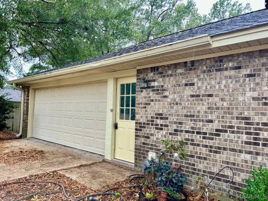 535 SEMINOLE Drive