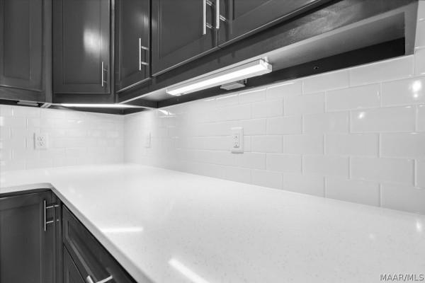 652 Lorie Lee Loop