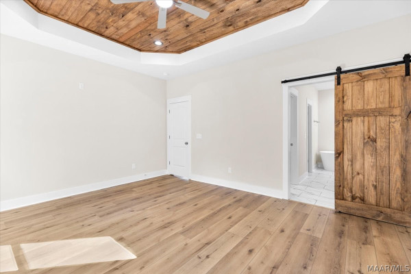 652 Lorie Lee Loop
