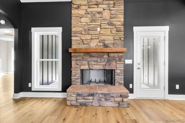 652 Lorie Lee Loop