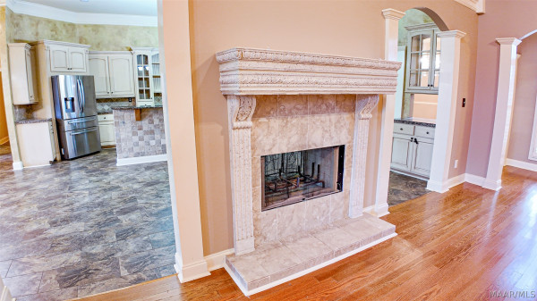 8696 Huntingdon Ridge Lane