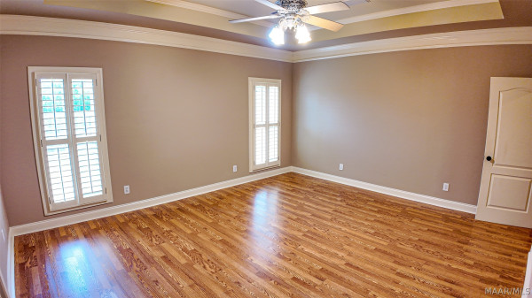 8696 Huntingdon Ridge Lane