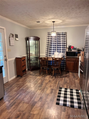 135 Greenleaf Drive