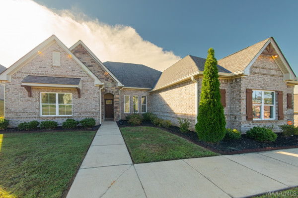 1458 Trolley Road