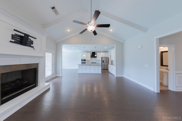 1458 Trolley Road