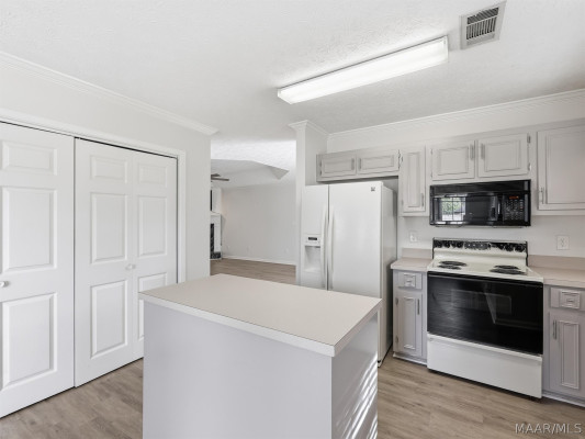 821 Bridleway Court
