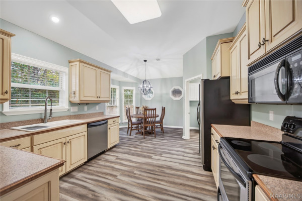 178 Oak Hill Drive