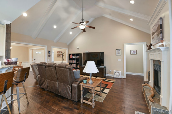 2161 Addison Way