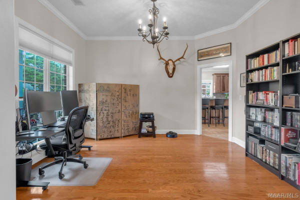 952 Old Ware Road