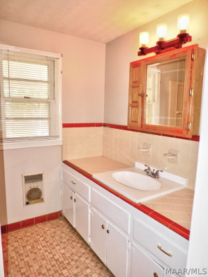 1007 High Point Drive
