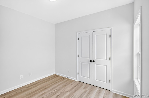 348 Crestwood Circle