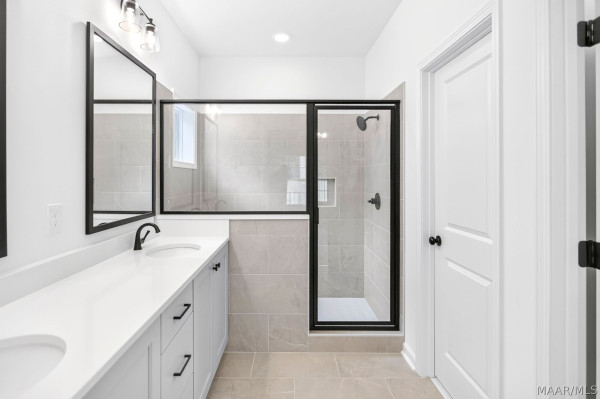 348 Crestwood Circle