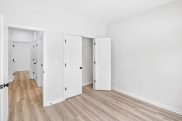 348 Crestwood Circle