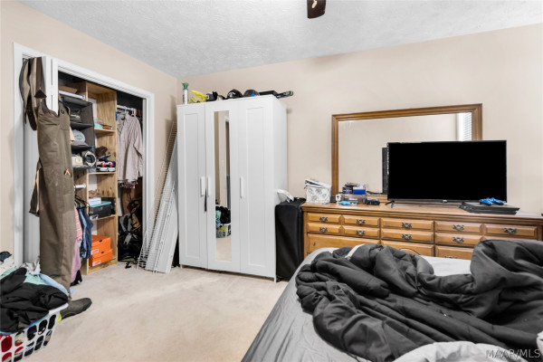 1601 Timber Trail