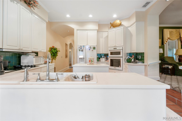 2238 Vaughn Lane